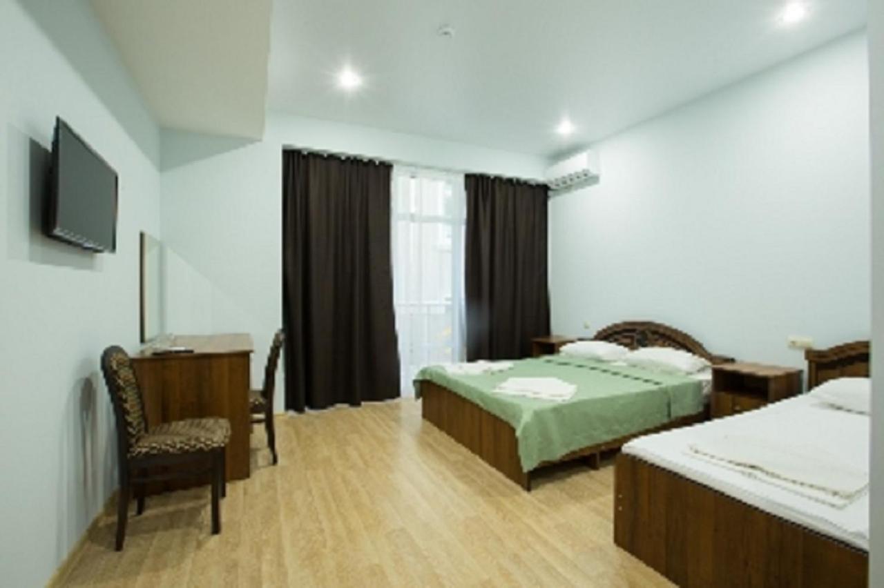 Calipso Sea Hotel Gagra Luaran gambar